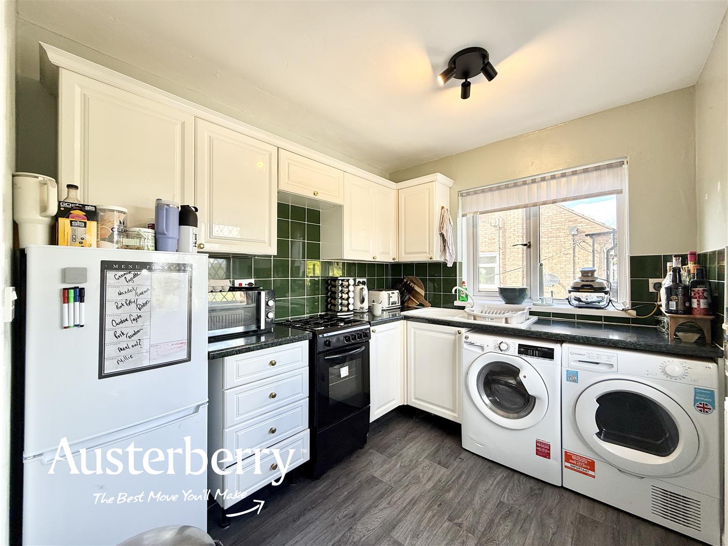 2 bed property in Allerton Road, Stoke-On-Trent
